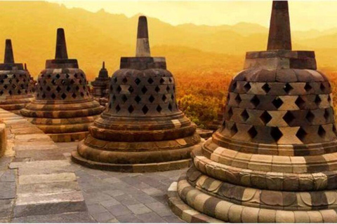 Yogyakarta: Borobudur climb-up guarantee & Prambanan temple Sharing: Borobudur climb-up guarantee & Prambanan temple