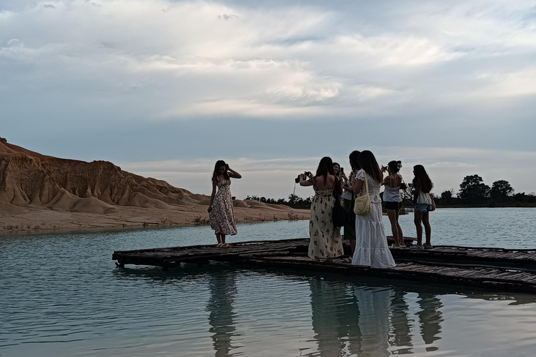 Bintan: Guided Tour of the Bintan Desert and Blue Lake