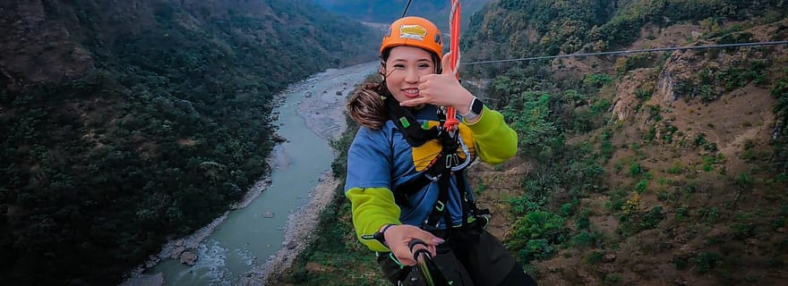 Kushma : aventure en tyrolienne avec option tyrolienne Superman