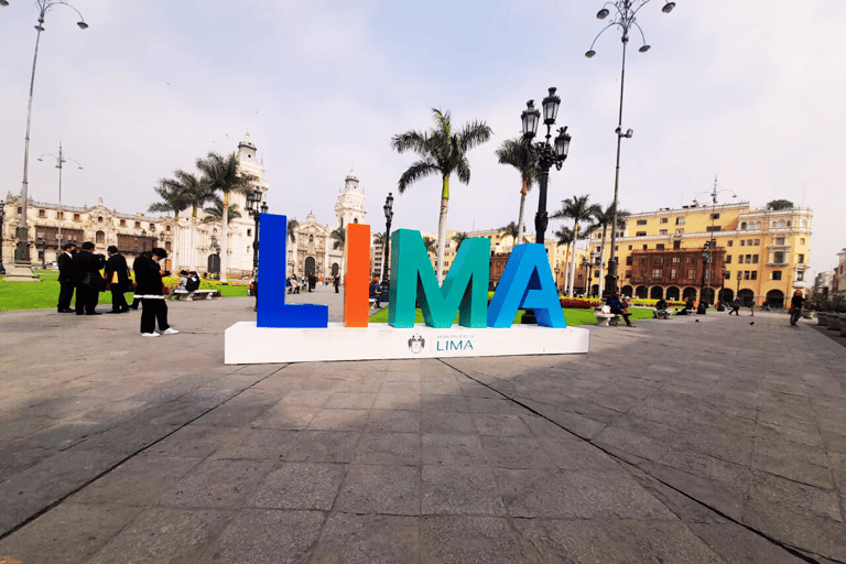 Antike und moderne Lima Tour