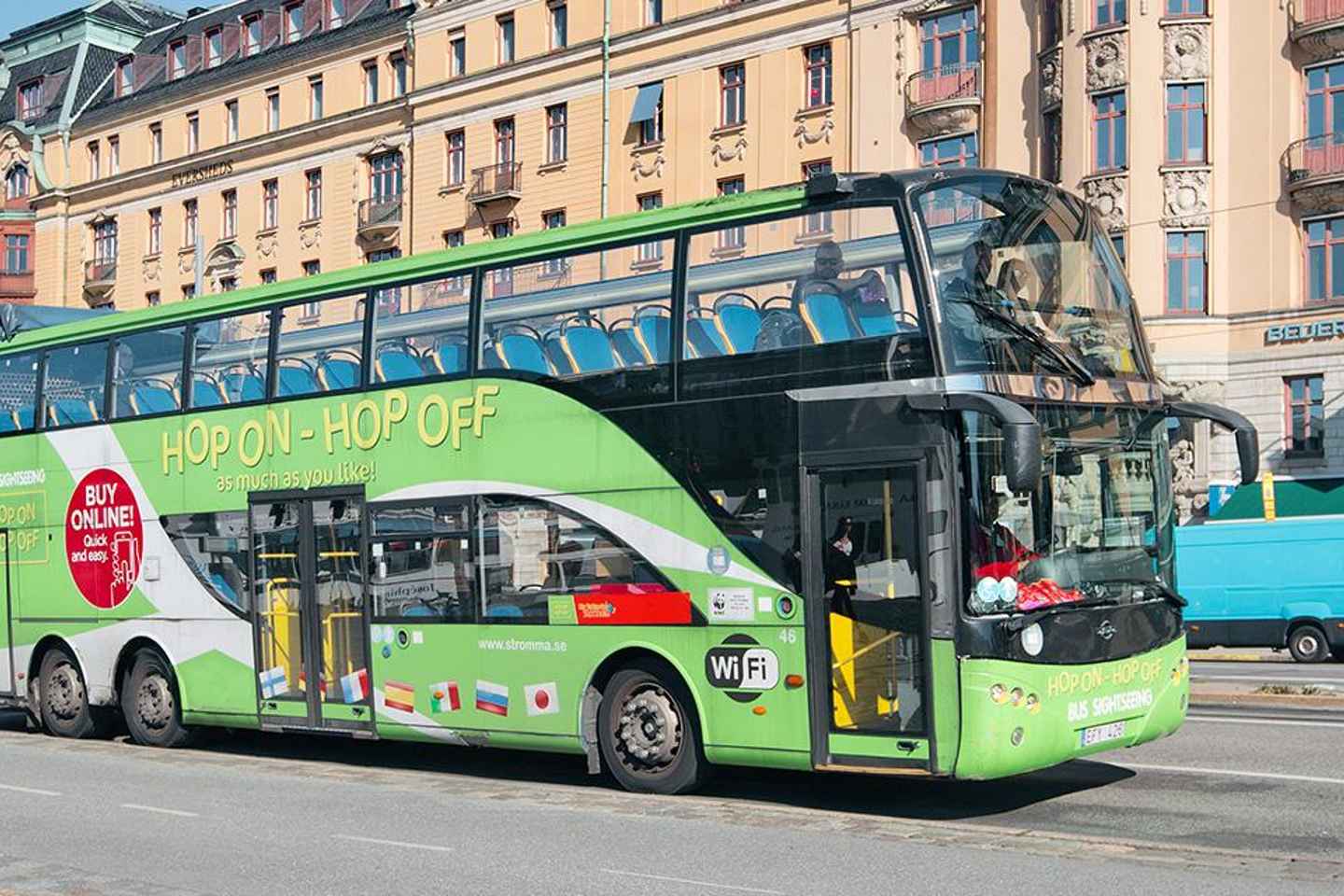 Stockholm: Hop-On Hop-Off Bus or Boat with Audio Guide