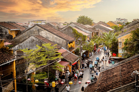 Hoi An Bites Food Tour with 15+ Tastings