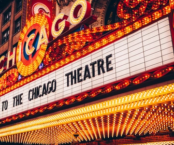 The Chicago Theatre: Tour Experience with Licensed Guide