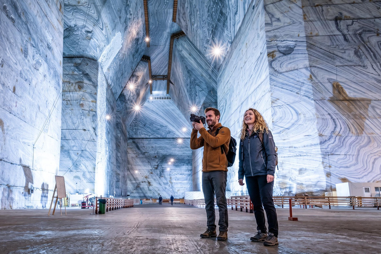 Bucharest: Underground Salt Mine & Dracula Tomb Tour COACH TOUR Audio guide in 24 languages