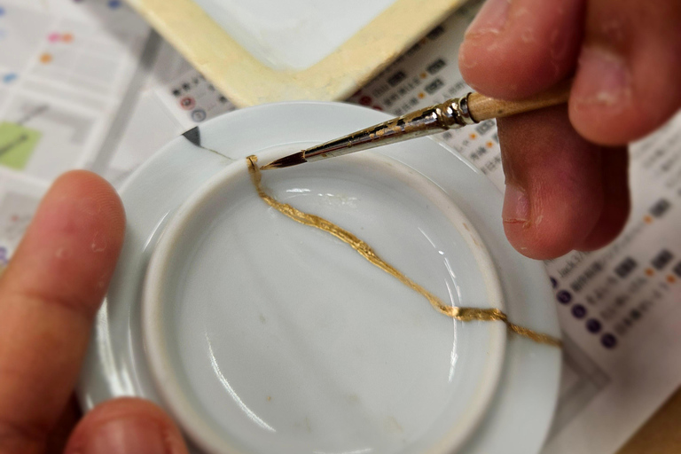 Tokyo: Laboratorio di riparazione dell&#039;arte Kintsugi