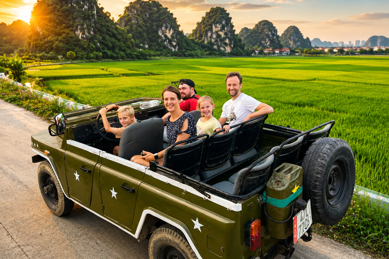 Hanoi: Ninh Binh Jeep Tour to Bich Dong, Trang An, Mua Cave
