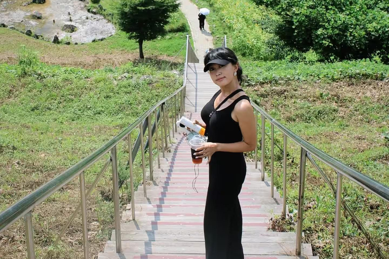 Seoul: Hiking for Drinking Like a Local with Food & Liquor Seoul: Hiking for Drinking Like a Local with Lunch & Liquor