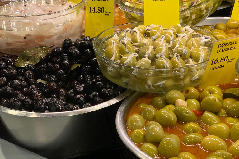 Palma de Mallorca: Private Guided Walking Tour with Tapas