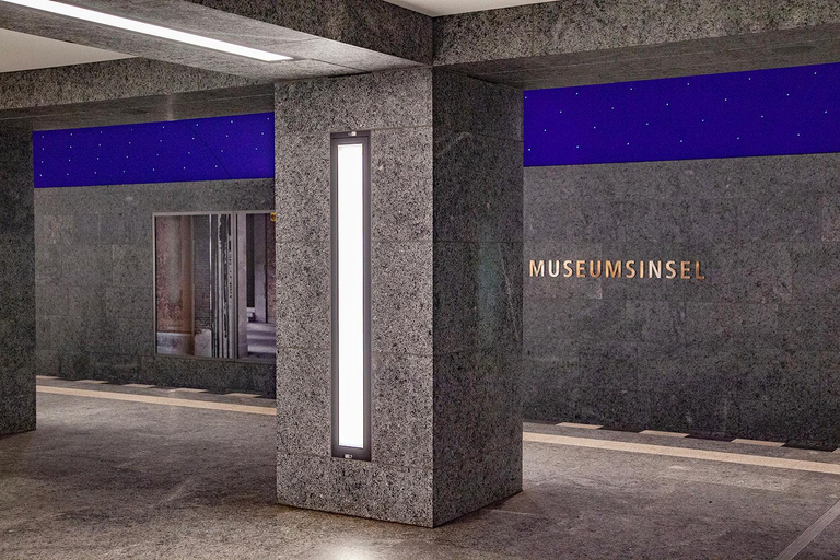 Berlin: Museum Island Guided Walking Tour Public Tour in German