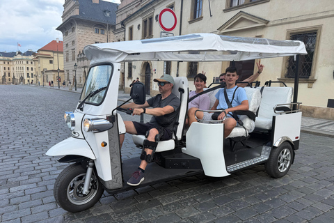 Prague: Electric Tuk-Tuk City Tour with Guide Prague River Side 1,5 hour Tour
