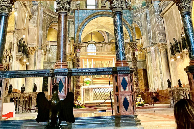 Venice: St. Mark's Basilica Ticket with Audio Guide Upgrade: St. Mark's Basilica + Shared Gondola Ride