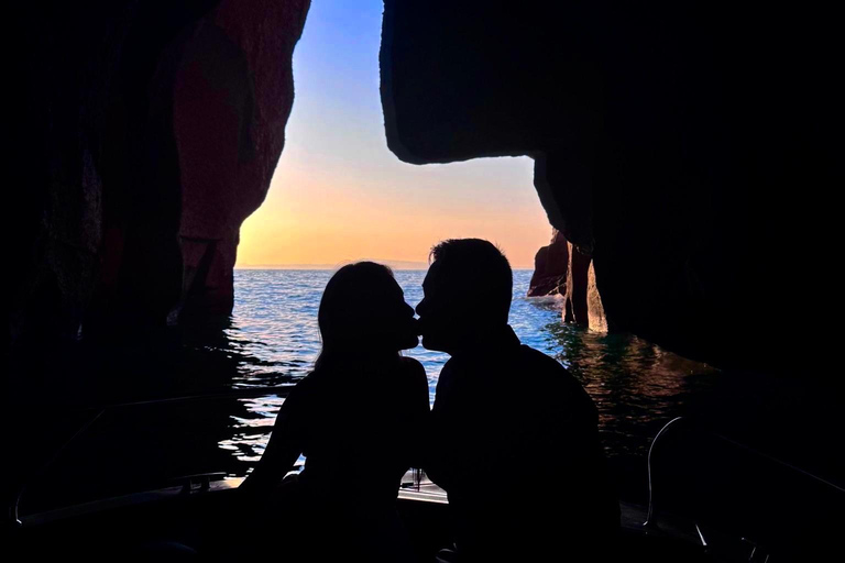 Sorrento: Private Sunset Cruise