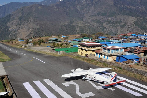 Nepal: 14-Day Everest Base Camp Trek with Lady Guide From Kathmandu : Guide+Permit Package