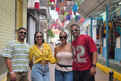 Escale à Panama : visite citadine et écluses de Pedro MiguelDepuis le terminal 2 de l&#039;aéroport de Tocumen