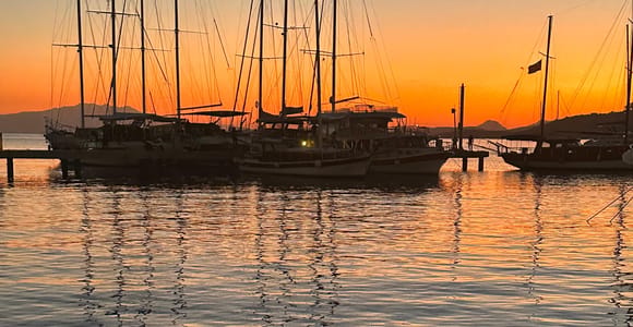 Bodrum: Private Sunset Yacht Tour with light Dinner