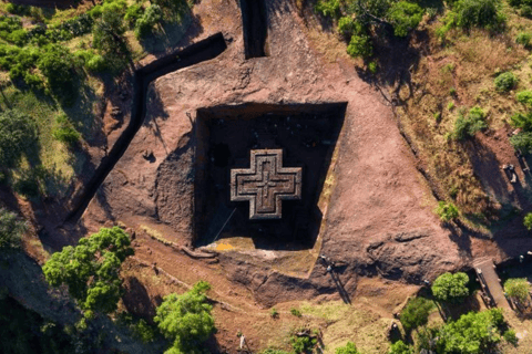 2-dniowa wycieczka z wykutymi w skale kościołami i klasztorem Lalibela2-dniowa wycieczka ze skalistymi kościołami i klasztorem