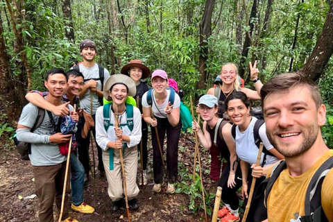Chiang Mai : Promenade guidée d&#039;une journée dans la zone naturelle de Doi InthanonChiang Mai : Marche guidée d&#039;une journée dans la zone naturelle de Doi Inthanon