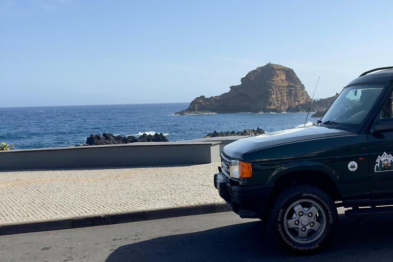 From Funchal: West Madeira Jeep 4x4 Day Tour with Pickup