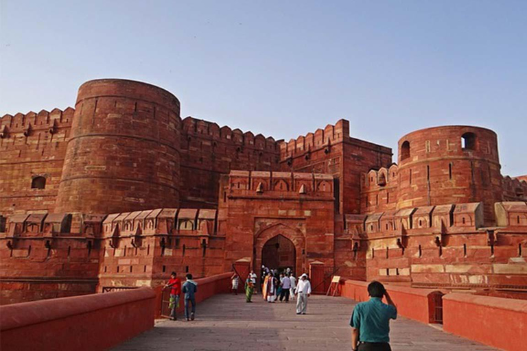 From Mumbai:Same Day Agra Taj Mahal Tour From Mumbai : Same Day Agra Taj Tour with Guide & Transport