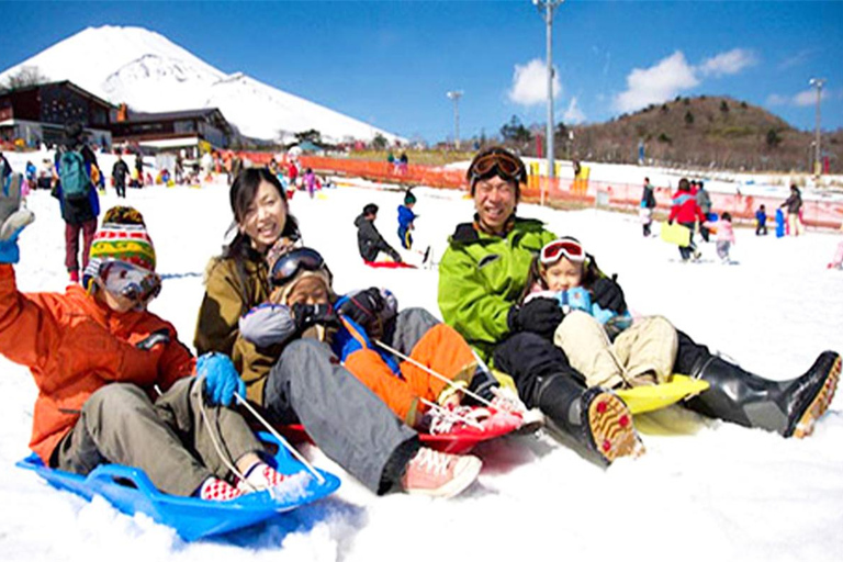 From Tokyo: Mt. Fuji Skiing And Onsen Experience 1-Day Tour Package B:Entry fee+ Ski Lift + Skis + Ski Poles + Ski Boots