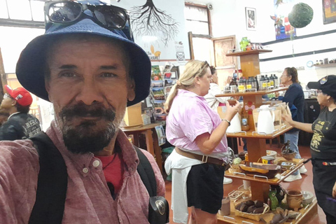 Explore Antigua with a guide and Altamira at your own pace Antigua Guatemala and Altamira: A Guided Day Walking Tour