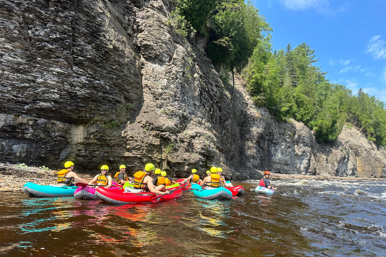 Quebec City: Guided rafting and kayaking 30 minutes from the city – Family Quebec City: Guided Rafting and Kayaking 30 Minutes from the City – Family