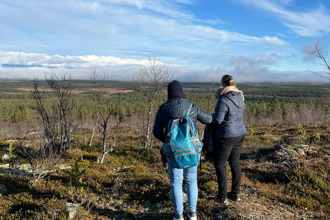 Levi: Höstvandring och besök på renfarmHöstvandring och besök på renfarm