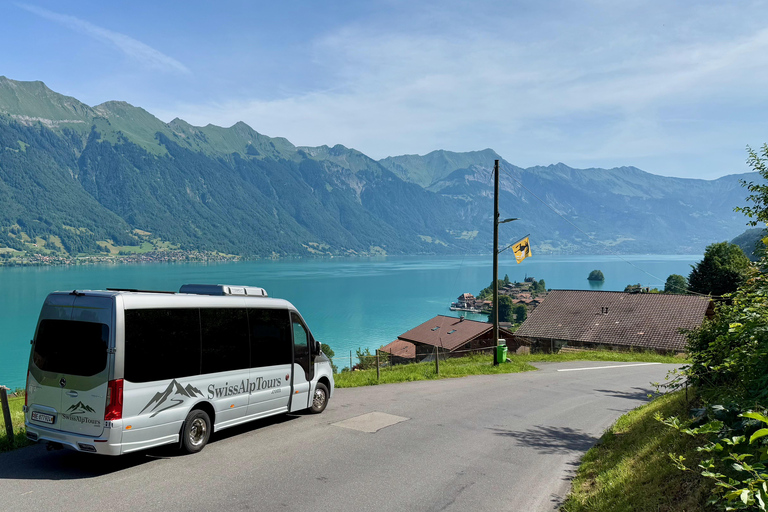 Interlaken: Guided Bus Tour with Swiss Locals