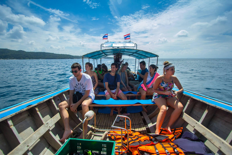 Koh Phi Phi: Longtailbåt till Maya Bay och Pileh LagoonFrån Phi Phi : 5 öar Longtail båttur med snorkling