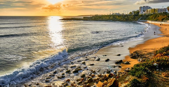 Lissabon: Halbtägige Tour nach Cascais und Estoril mit Strandbesuch und Weinpass