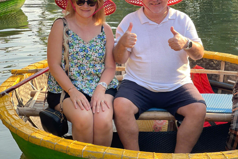 Hoi An: Basket Boat, Lantern Making Class & Hoai River Ride