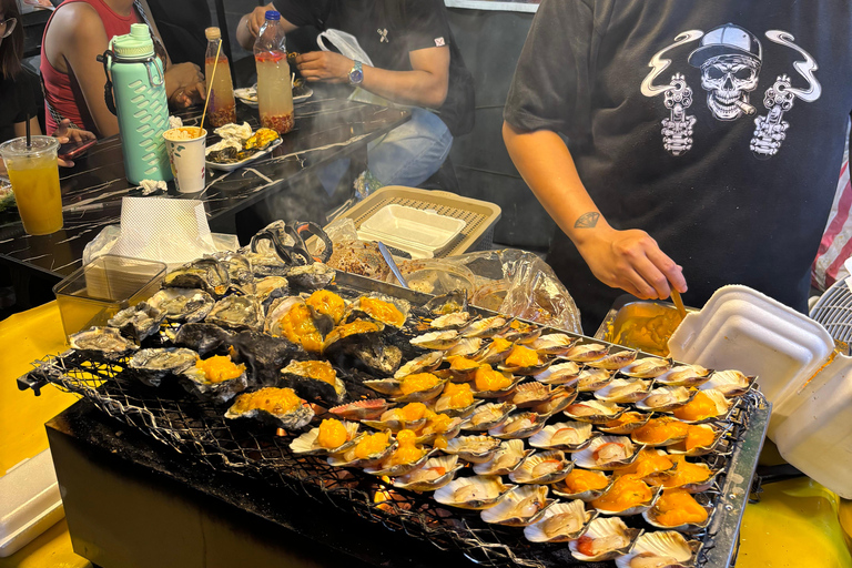 Manila: best shopping districts and Food Parks Guided Tour