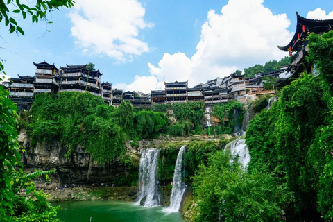 From Zhangjiajie: Guzhang Red Stone Forest & Furong Town