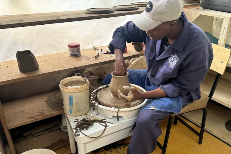 Nairobi: Bakuli Pottery Workshop Tour with Pickup
