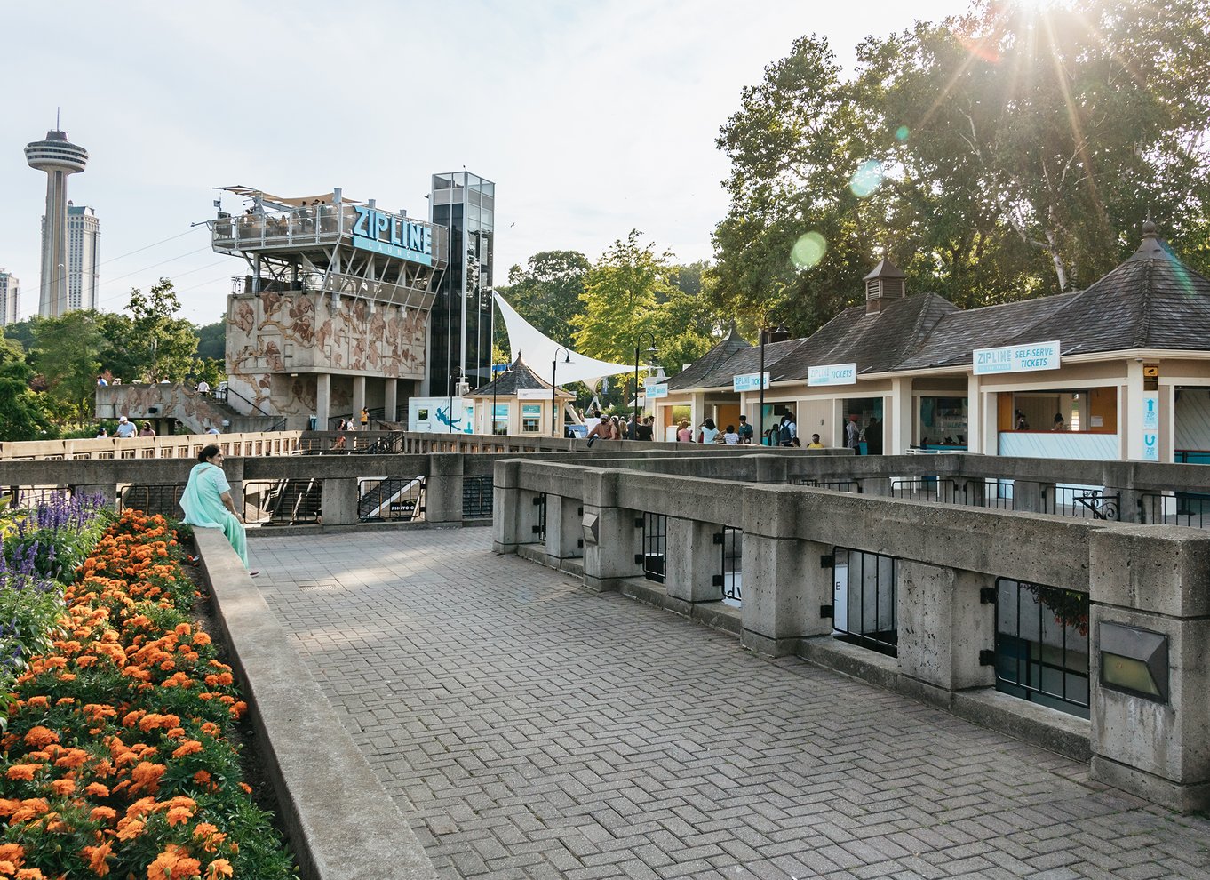 Niagara Falls, Canada: Zipline til vandfaldene