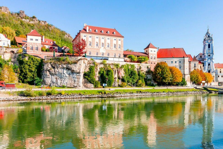 Bratislava/Vienna: Liechtenstein, Seegrotte, Melk, Wachau Small Open group