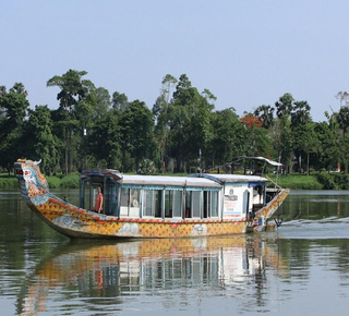 Thien Mu Pagoda: Tours and Guided Visits