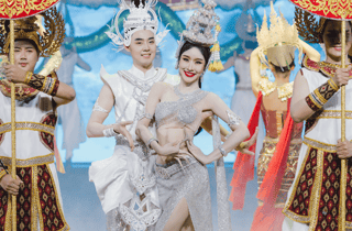 Bangkok: Ticket ohne Anstehen für die Golden-Dome-Kabarettshow