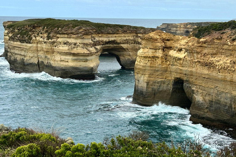 Melbourne: 12 apostles great scenic road helicopter option