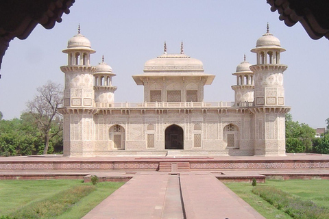 Agra tur med övernattning med Taj Mahal och Fatehpur Sikri