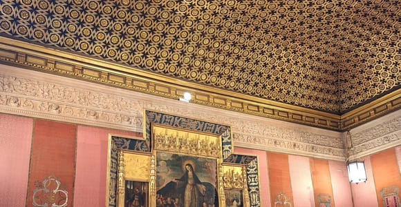 Seville: Guided visit of the Alcazar, Cathedral and Giralda.