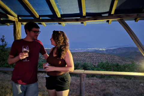 Berat: Private Sunset Tour with Wine and Fruits