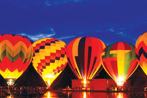 تجربة منطاد الهواء الساخن: مغامرة جوية بصحبة مرشد في قطر