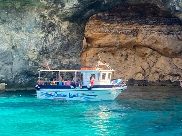 Comino: Bootstour zur Blauen Lagune, Kristalllagune und Höhlen