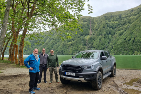 Sete Cidades&amp;Mosteiros Prywatna półdniowa wycieczka 4x4Sete Cidades - prywatna półdniowa wycieczka 4x4