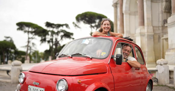 Rome: Fiat 500 Experience with Gelato and Photos