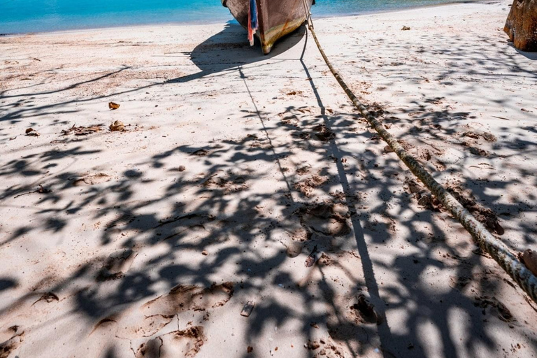 Khao Lak : Excursion de plongée en apnée dans les îles Surin avec le village Moken