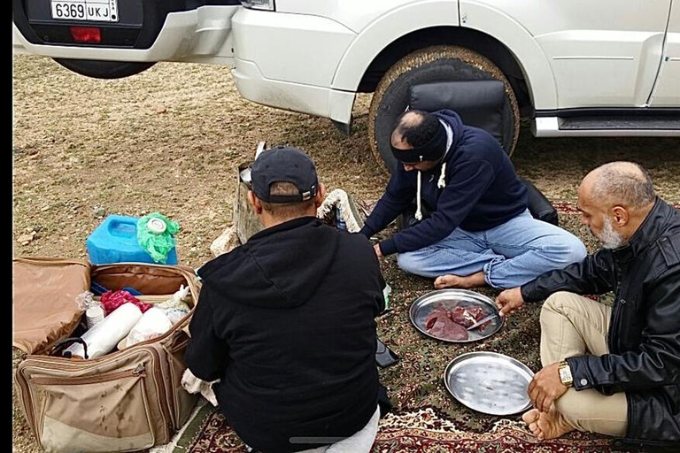 Jeddah or Mecca: Desert cooking class with a local dinner