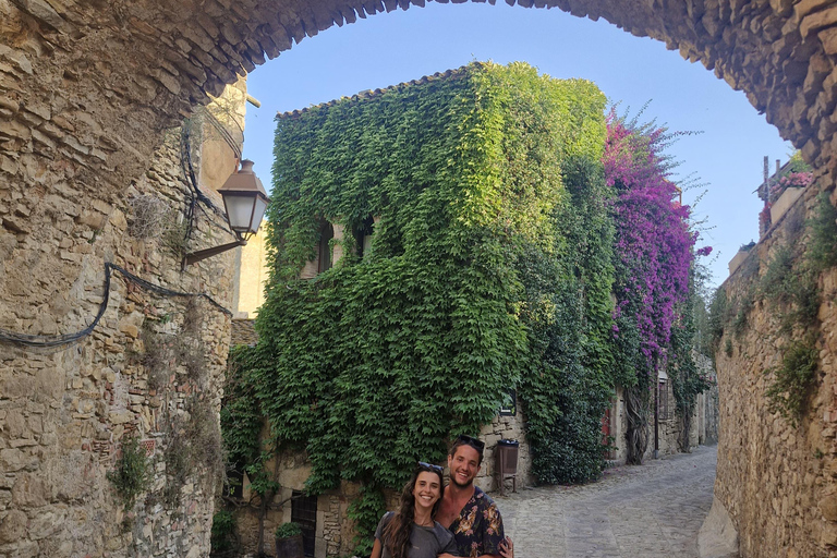 Barcelona: Private Trip, Girona, Medieval Town, Coast & Wine Private Day Trip