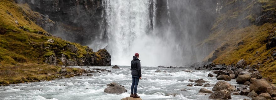 Seyðisfjörður : visite de Gufufoss et des bains de Vök